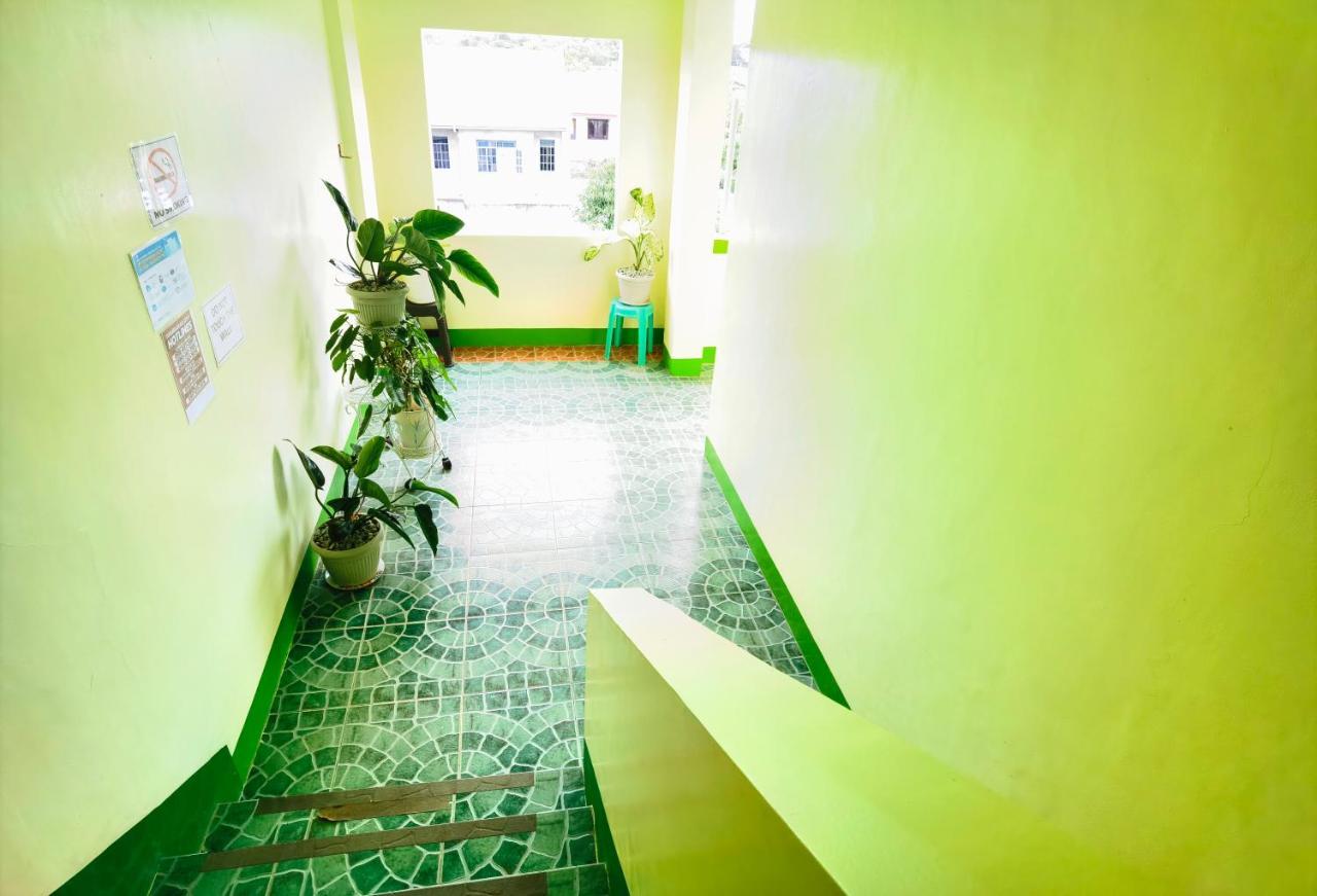 RedDoorz D128 Lodge Cagayan Valley Tuguegarao City Buitenkant foto