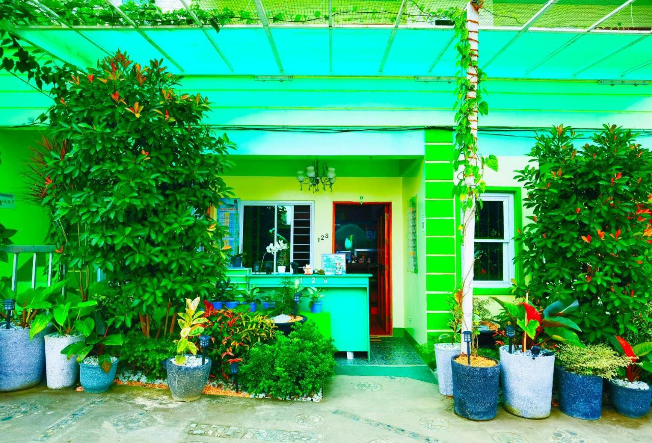 RedDoorz D128 Lodge Cagayan Valley Tuguegarao City Buitenkant foto