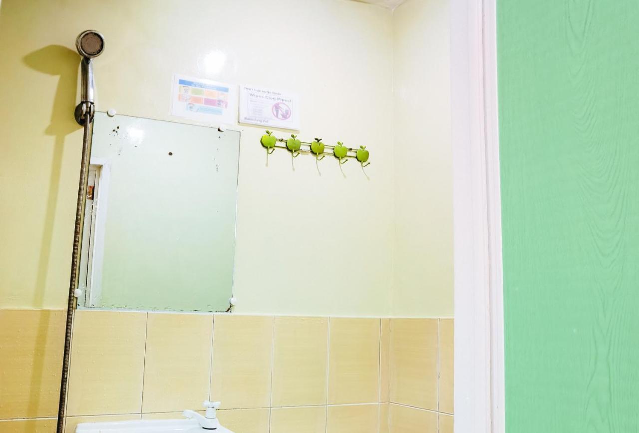 RedDoorz D128 Lodge Cagayan Valley Tuguegarao City Buitenkant foto