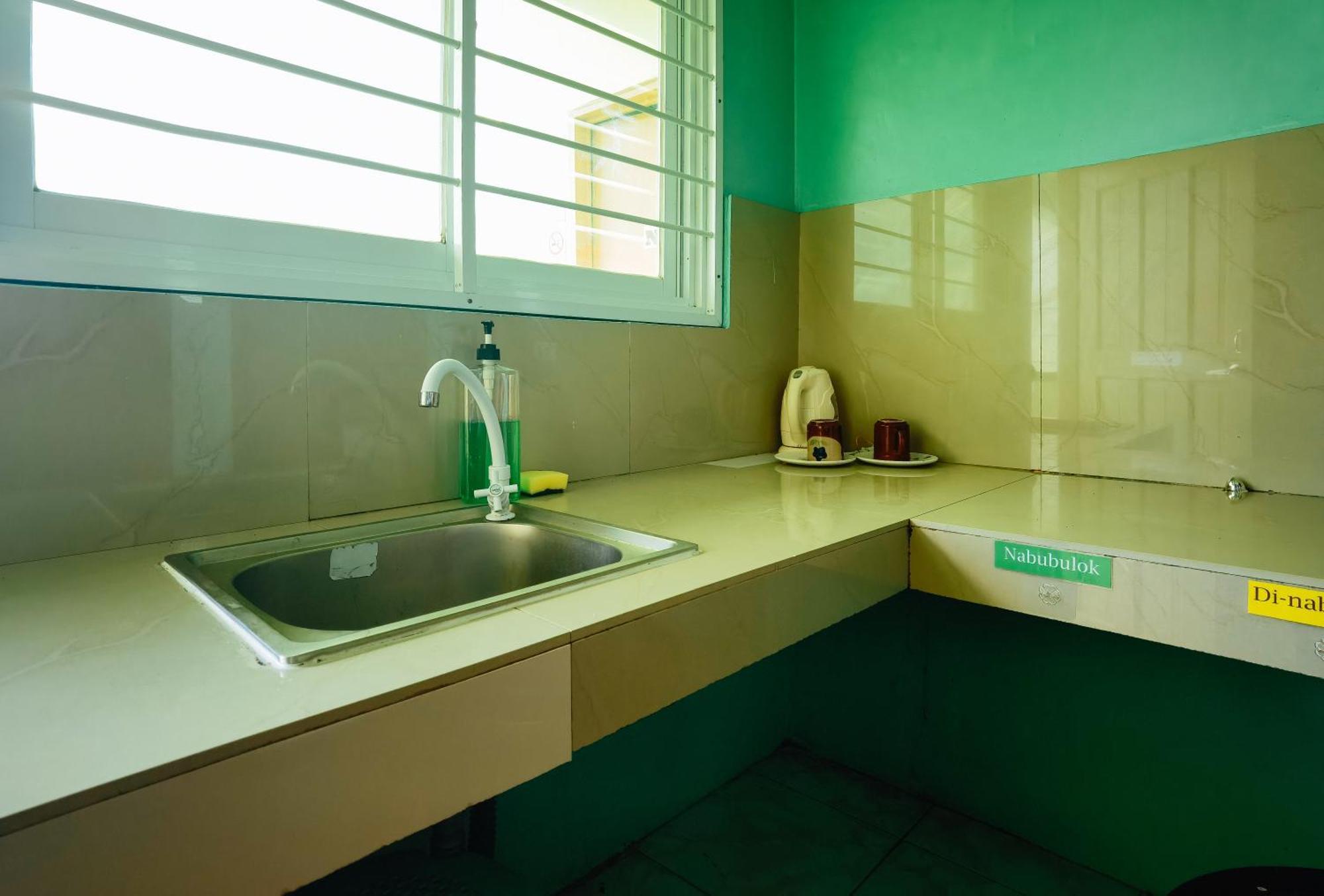 RedDoorz D128 Lodge Cagayan Valley Tuguegarao City Buitenkant foto