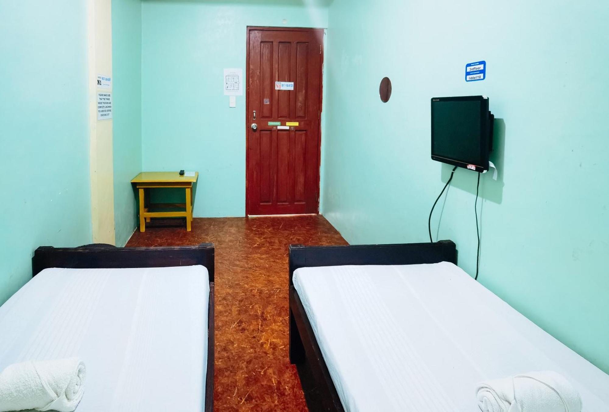 RedDoorz D128 Lodge Cagayan Valley Tuguegarao City Buitenkant foto